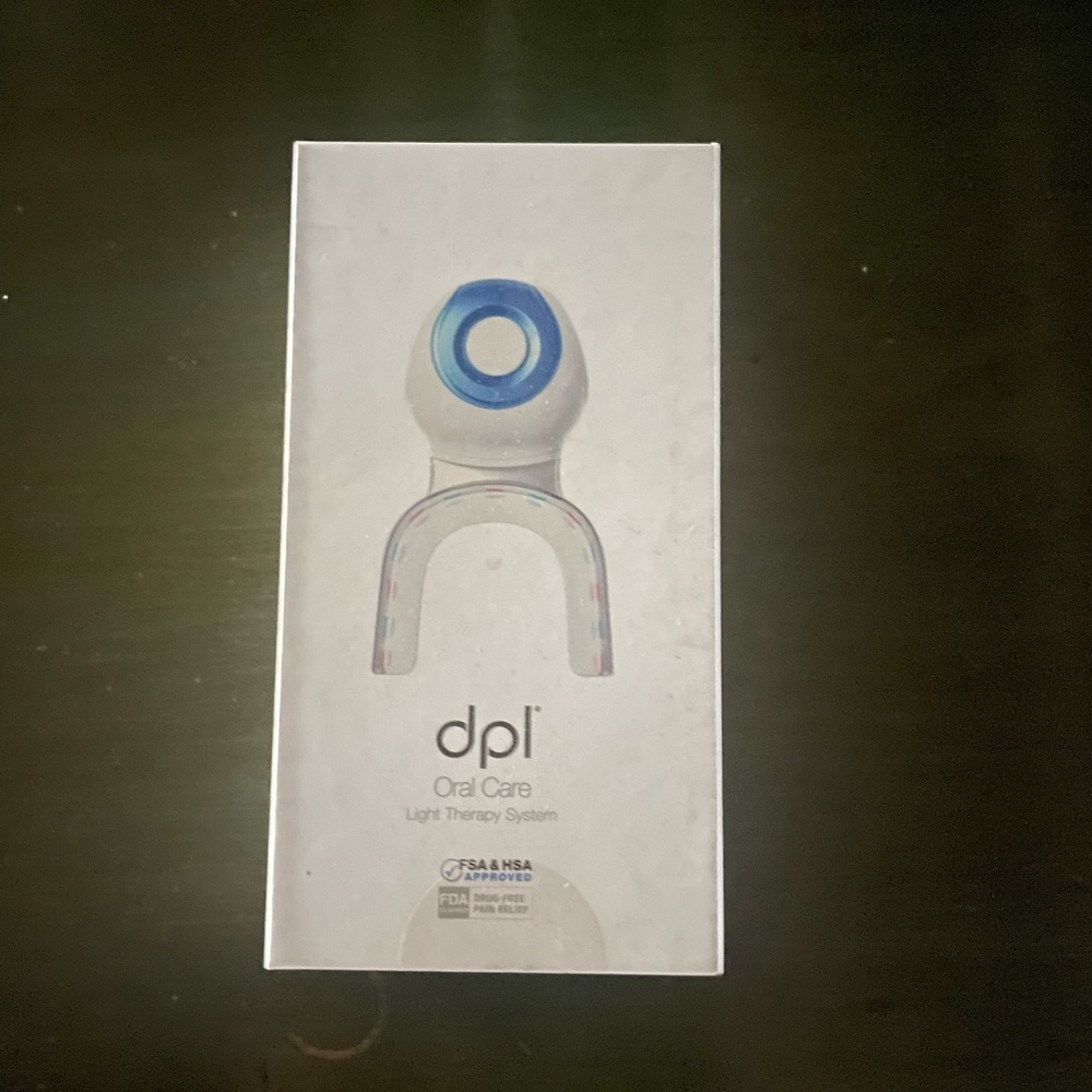 dpl]Oral Care Light Therapy System - White with Blue Accent